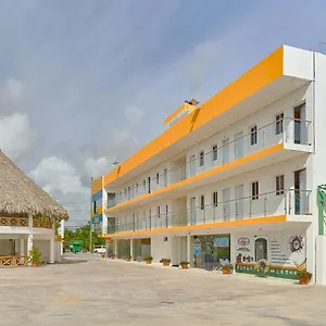 Hotel Sun Express, Pueblo Bávaro